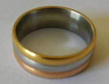 AWESOME! ! 100% Titanium Ring 8 mm Silver, Rose Gold & Gold Size 10 US / T / 20