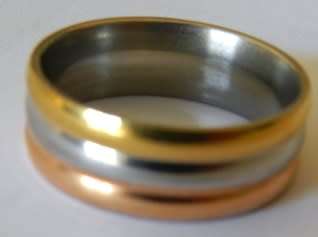AWESOME! ! 100% Titanium Ring 8 mm Silver, Rose Gold & Gold Size 10 US / T / 20