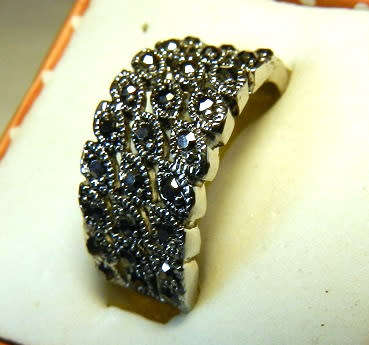 AMAZING! Egyptian Cats Eye Ring With 0,25 Carat Simulated Black Diamonds Size 8 US / P / 18