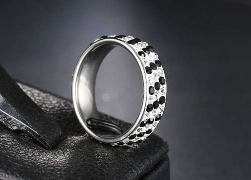 100% Titanium  6 mm  Ring With Simulated Black & White Diamonds **R 1099** Size 8; 9; 11