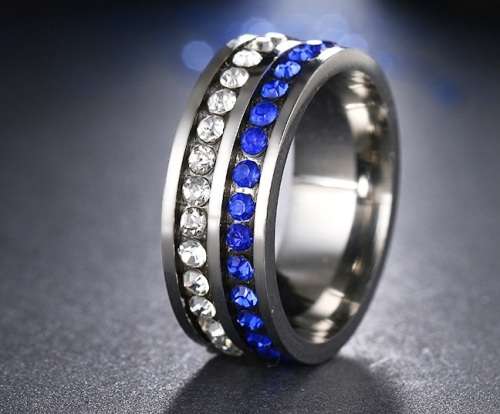 Titanium 8 mm  Ring With Simulated Blue & White Diamonds **R 899** Size 7; 8 US