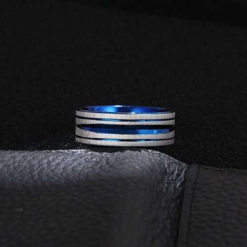 RETAIL PRICE: R 1 399 Titanium (NEVER FADE) Ring 8 mm Size 11 US (BLUE & SILVER)
