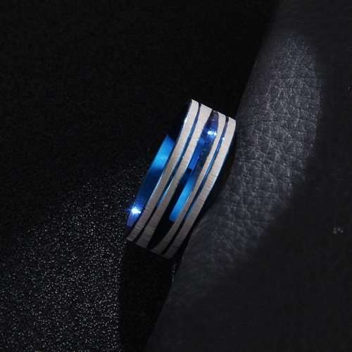 RETAIL PRICE: R 1 399 Titanium (NEVER FADE) Ring 8 mm Size 11 US (BLUE & SILVER)