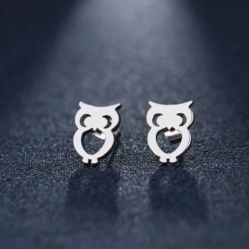 Titanium Owl Stud Earrings **R 279** (SILVER)