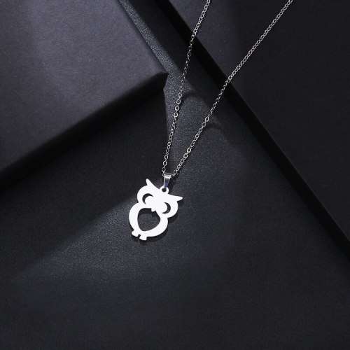 Titanium "Owl" Necklace Silver 45 cm *R 599*