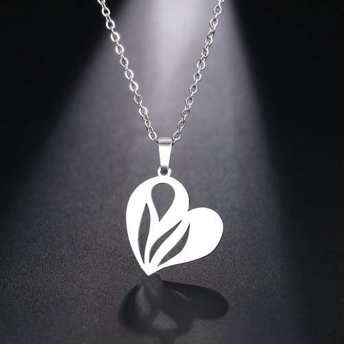 Titanium *|Heart* Necklace 45 cm (SILVER) *R 599*