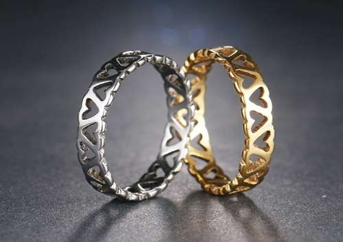 Titanium Heart Ring Size 10 US *R 999* SILVER