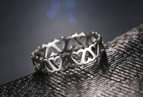 Titanium Heart Ring Size 10 US *R 999* SILVER