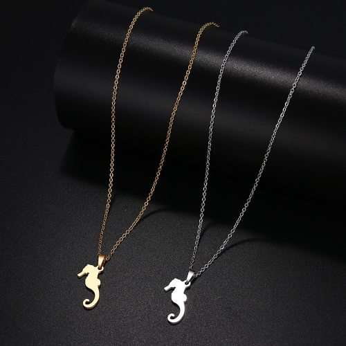 Titanium "Sea Horse" Necklace 45 cm R* 599** (SILVER)