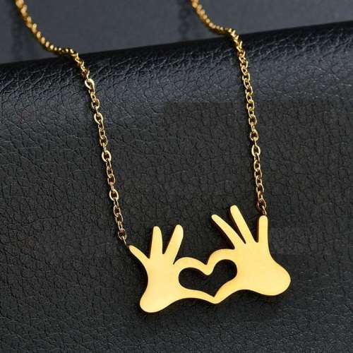 RETAIL PRICE: R 1 599 Titanium Hands Heart Necklace 45 cm (SILVER)