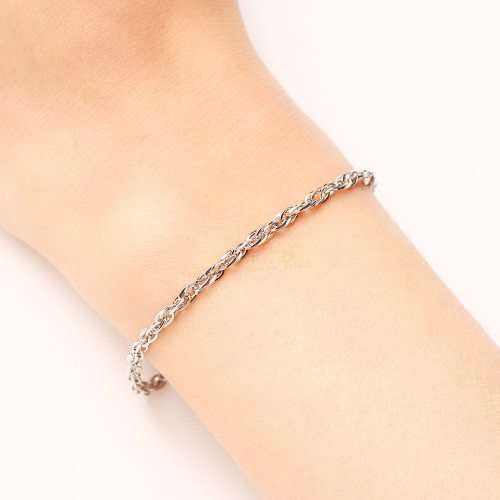 Retail Price:R1 099 (NEVER FADE) Titanium Wheat Bracelet 22 cm (SILVER ONLY)
