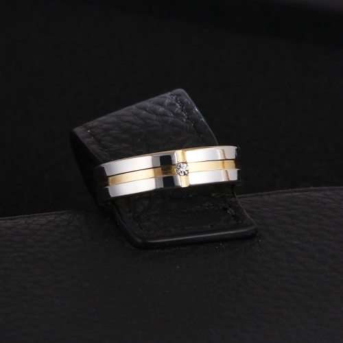 RETAIL PRICE: R 1 799 Titanium Ring With Simulated Diamond Size 9 US (TWO TONE)
