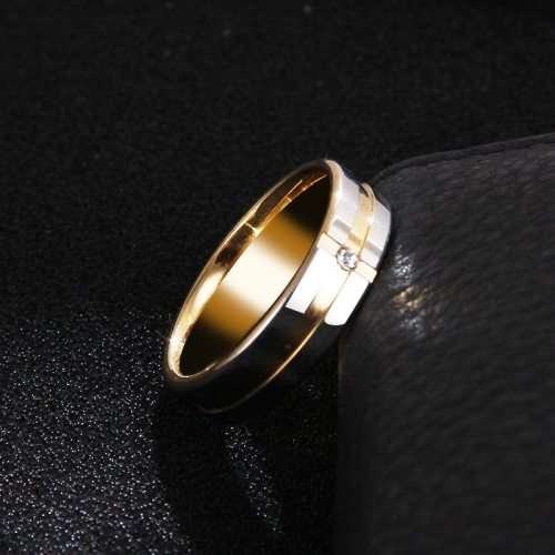 RETAIL PRICE: R 1 799 Titanium Ring With Simulated Diamond Size 9 US (TWO TONE)