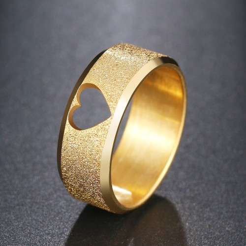 RETAIL PRICE:R 999 (NEVER FADE) Titanium Heart Ring Size 6 US (GOLD ONLY)