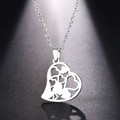 RETAIL PRICE:R 999 (NEVER FADE) Titanium Heart Necklace 45 cm (SILVER ONLY)