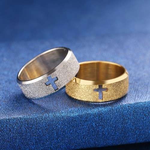 RETAIL PRICE: R 999 (NEVER FADE) Titanium "Cross" Ring Size 8 US (GOLD ONLY)