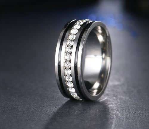 RETAIL PRICE: R 1 799 Titanium (NEVER FADE) Ring 8 mm  Size 11 US (BLACK AND SILVER ONLY)