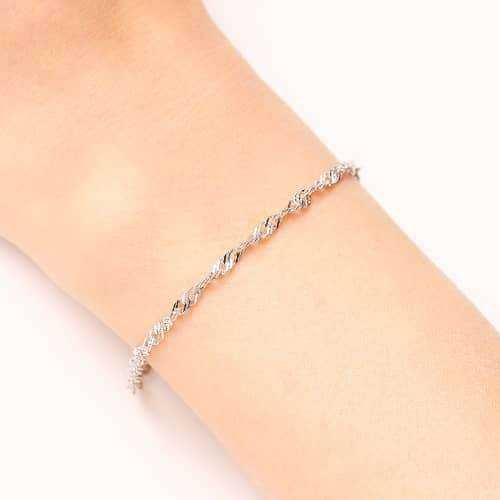 Retail Price: R 1 099 (NEVER FADE) Titanium Singapore Bracelet 22 cm (SILVER ONLY)