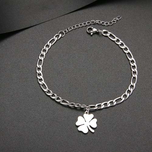 TITANIUM (NEVER FADE) `Clover` Bracelet 18 cm (SILVER ONLY)