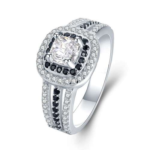 *925 STERLING SILVER 0.75CT MOISSANITE RING*