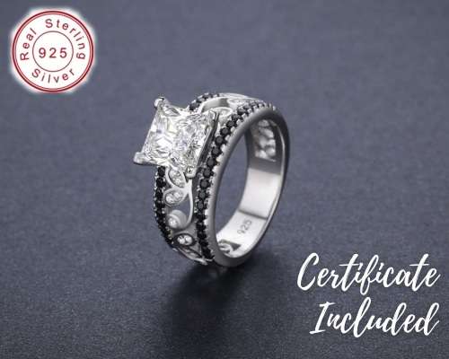 *925 STERLING SILVER 1.25CT  PRINCESS CUT RING*