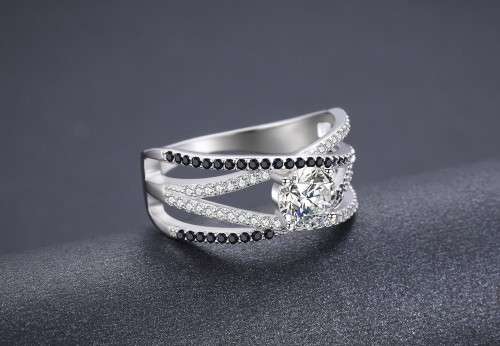 *925 STERLING SILVER 0.3 CT LOVELY 4 LAYER CROSS-OVER PAVE RING*