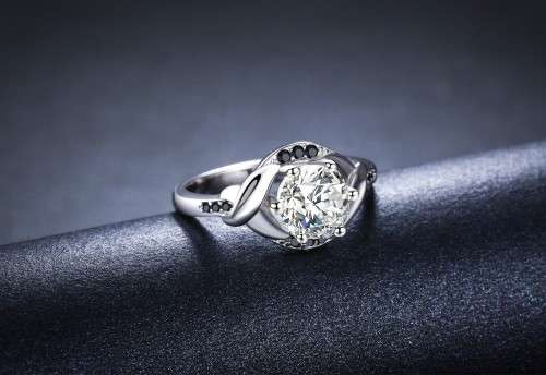 *1.25 CT SOLID 925 STERLING SILVER HALO RING*