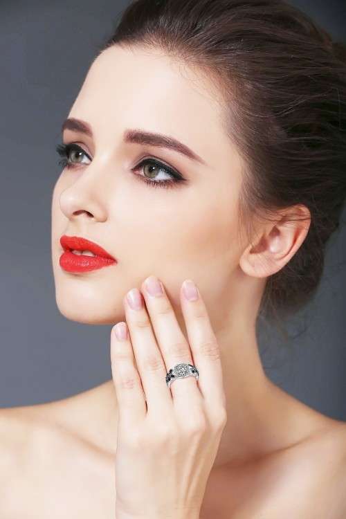 *0.75CT SOLID 925 STERLING SILVER HALO LEAF RING *