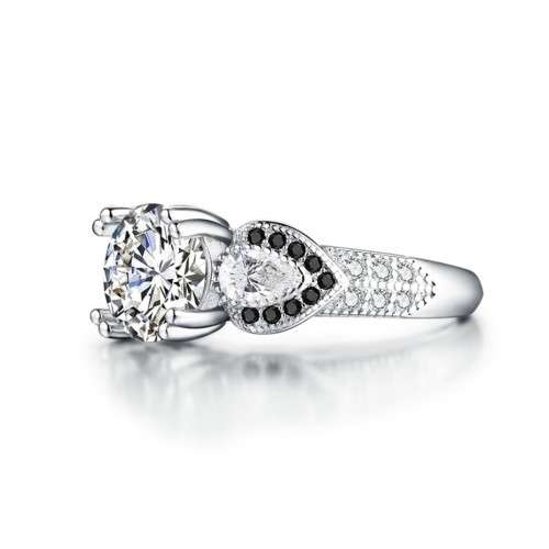 *2CT SOLID 925 STERLING SILVER THREE STONE HEART RING *