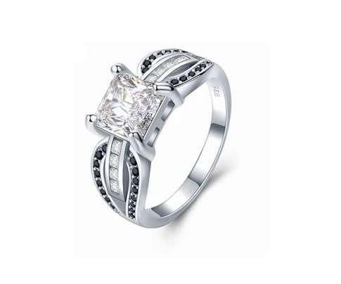 * 2 CT SOLID 925 STERLING SILVER BEZEL CUT RING*