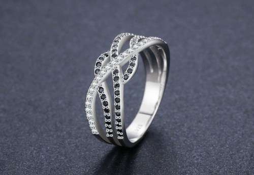 *SOLID 925 STERLING SILVER CROSS OVER RING *