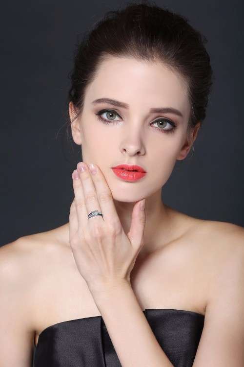 *1CT SOLID 925 STERLING SILVER MODERN HALO RING*