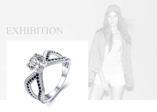 *1.55ct SOLID 925 STERLING SILVER MODERN PRINCESS CUT RING *