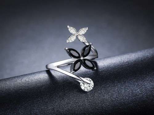 *0.75ct SOLID 925 STERLING SILVER MODERN FLOWER RING *