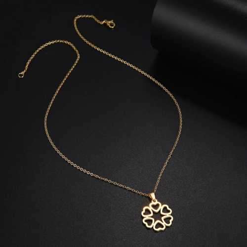 TITANIUM (NEVER FADE) HEART FLOWER Necklace 45cm (SILVER ONLY)