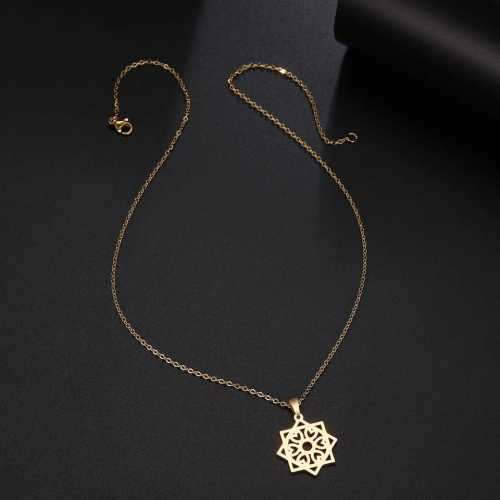 TITANIUM (NEVER FADE) HEART PATTERN Necklace 45cm (SILVER ONLY)