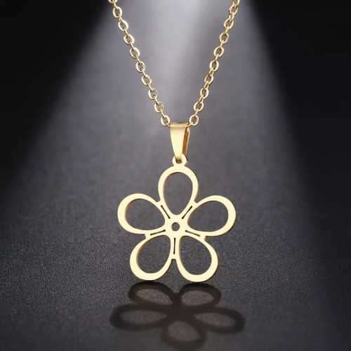 TITANIUM (NEVER FADE) "FLOWER" Necklace 45cm (GOLD ONLY)