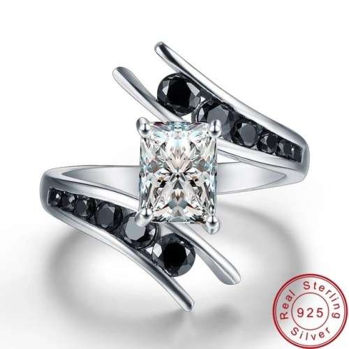 *CLEARANCE SALE* 2 CT SOLID 925 STERLING SILVER MODERN RING SIZE 8 US