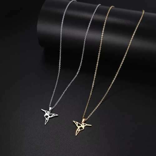TITANIUM (NEVER FADE) FLYING BIRD PENDANT Necklace 45cm (SILVER ONLY)