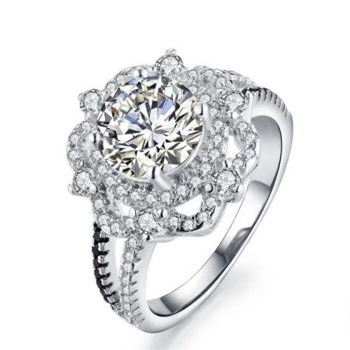 *CLEARANCE SALE* 2 CT SOLID 925 STERLING SILVER FLOWER RING SIZE 8 US