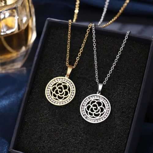 TITANIUM (NEVER FADE) "FLOWER" Necklace with Simulated Diamonds 45cm (SILVER ONLY)