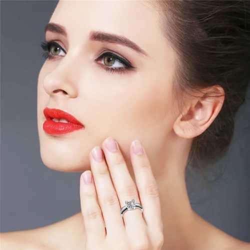 Retail Price R2799 1.25 CT SOLID 925 STERLING SILVER MODERN RING SIZE 7 US