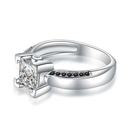 Retail Price R2799 1.25 CT SOLID 925 STERLING SILVER MODERN RING SIZE 7 US