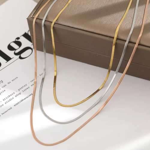 Retail Price R1399 TITANIUM (NEVER FADE) BLADE SNAKE  Necklace 45cm Length & 2mm Width (SILVER ONLY)