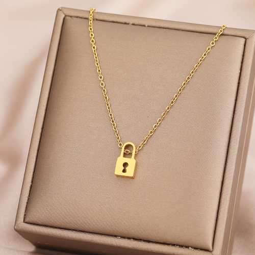 Retail Price R1099 TITANIUM (NEVER FADE) LOCK Necklace 45 cm (SILVER ONLY)