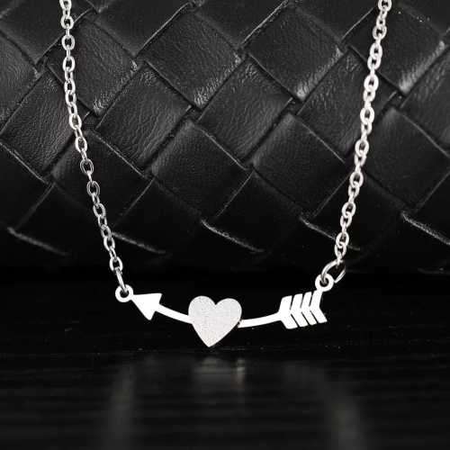 Retail Price R1099 TITANIUM (NEVER FADE) HEART WITH ARROW Necklace 45 cm (SILVER ONLY)