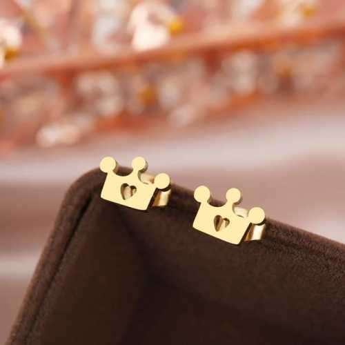 Retail Price R499 TITANIUM (NEVER FADE) SILVER CROWN WITH HEART Earrings