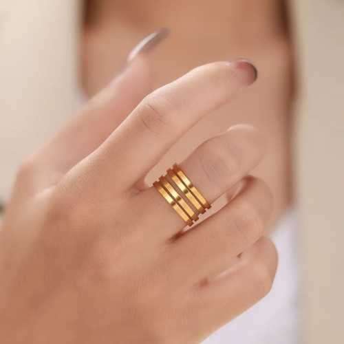 Retail Price R1249 TITANIUM (NEVER FADE) SILVER Ring  (RESIZE ABLE)