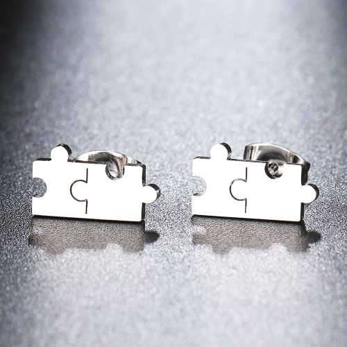 Retail Price R599 TITANIUM (NEVER FADE) GOLD PUZZLE Earrings