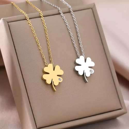 Retail Price R1499 TITANIUM (NEVER FADE) SILVER CLOVER with DIAMOND Necklace 45cm